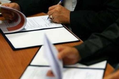  انتقاد رئیس دانشگاه صنعتی شریف 