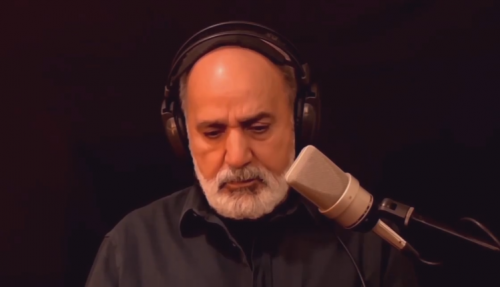 دکلمه پرویز پرستویی خطاب به مادر شهید ماکان /فیلم
