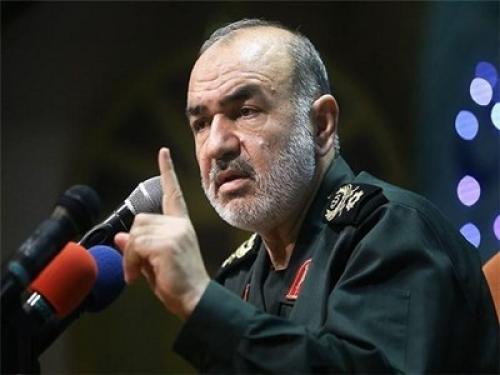  سردار سلامی: پاسخ تروریست‌ها در میدان جنگ داده خواهد شد 