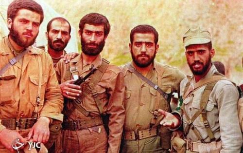  محسن وزوایی؛ از تسخیر لانه جاسوسی تا شهادت در الی بیت‌المقدس/ جنازه‌ام را روى مین‌هاى دشمن بیندازید +عکس