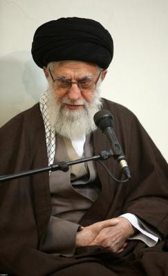 عکس/ دیدار جمعی از فرماندهان و مسئولان نیروی دریایی ارتش با رهبر انقلاب 