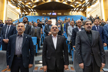  شهید دکتر علی لاریجانی و شهید سید کمال خرازی