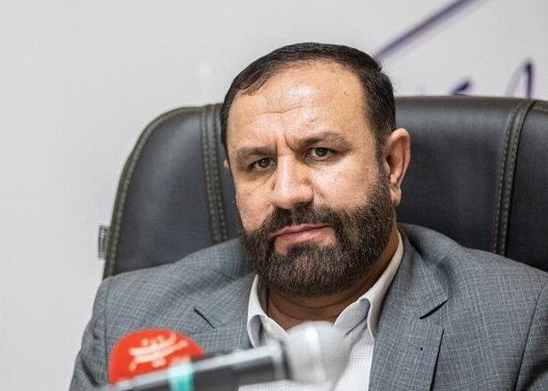  با واحدهای بدون مجوز برخورد قاطع شود