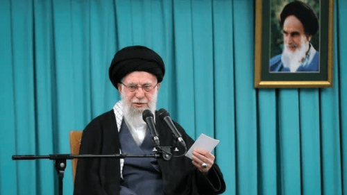 افول آمریکا در نگاه رهبر شهید انقلاب