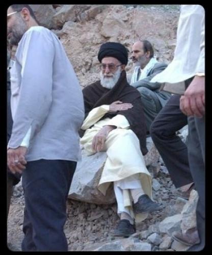  حتی یک جفت کفش کوهنوردی هم نداشت