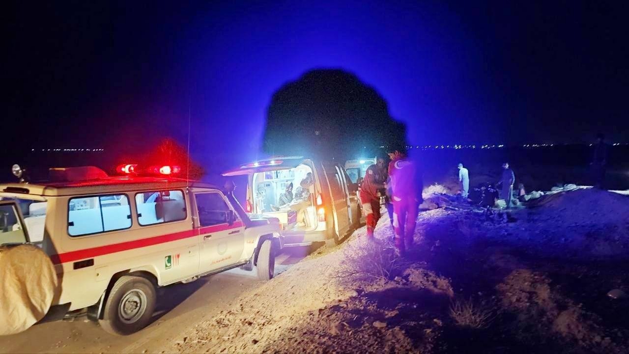  واژگونی مرگبار وانت تویوتا در محور سراوان به کوهک/ ۲۷ نفر کشته و زخمی شدند