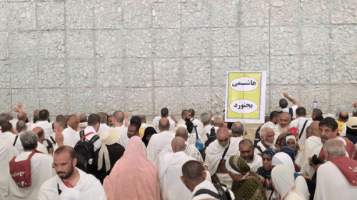 حجاج در دومین روز به شیطان سنگ زدند