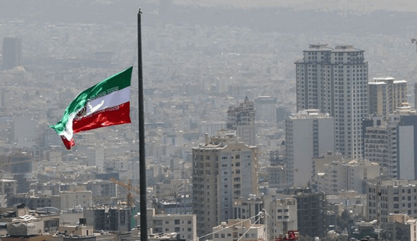 باد شدید و گرد و خاک مهمان ۱۵ استان