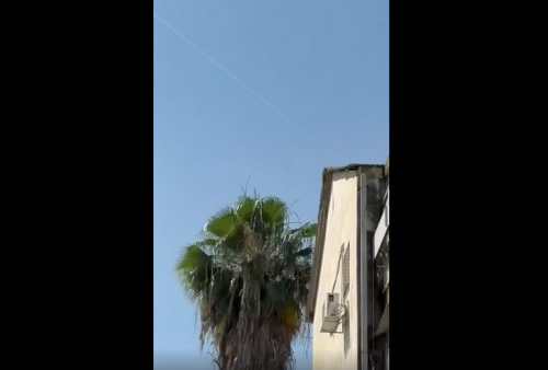 شیرجه موشک ایرانی در آسمان حیفا / فیلم