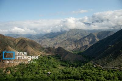 سقف سفید آسمان ایران