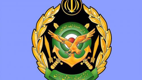 ارتش دست بر ماشه و گوش‌ به فرمانِ فرمانده کل قوا آماده حراست از عزت و منافع ملی است 