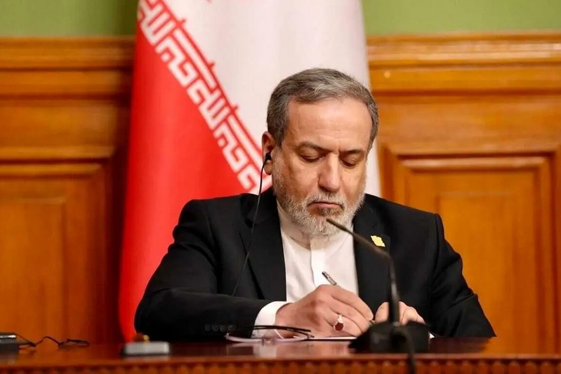 عراقچی امروز به سوئیس می‌رود؟