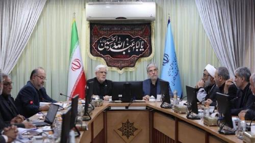 هیچ اعتمادی به دشمن نداریم