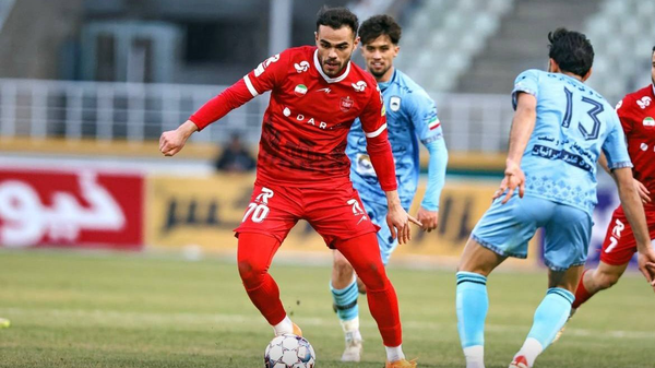 چادرملو در آستانه انصراف از بازی با پرسپولیس