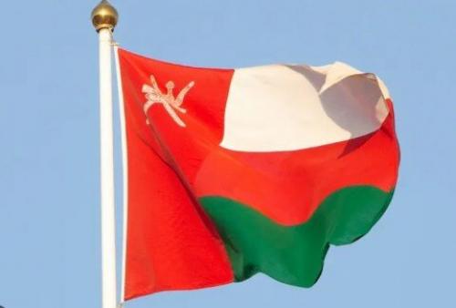 عبور از تنگه هرمز مستلزم پرداخت هزینه خدمات است