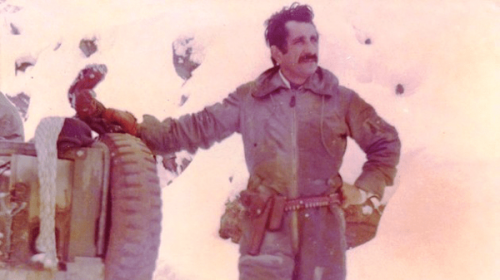 عقابِ تیزبینی که تله‌های ضدانقلاب را بو می‌کشید+ عکس