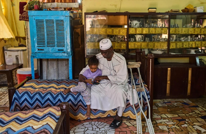 شهر ارواح در میانه‌ی جنگ نیابتی / عکس