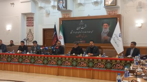 تخصیص ۷۰ درصد ظرفیت ریلی کشور به مراسم تشییع رهبر /پیش فروش بلیت قطارهای فوق‌العاده آغاز شد