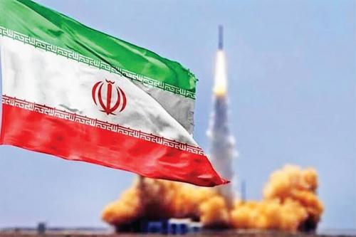 ایران در موضع قدرت است پیام ضعف به دشمن ندهیم