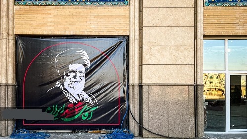 توصیه‌های امنیتی - انتظامی پلیس به زائران در مراسم وداع و تشییع رهبر شهید انقلاب