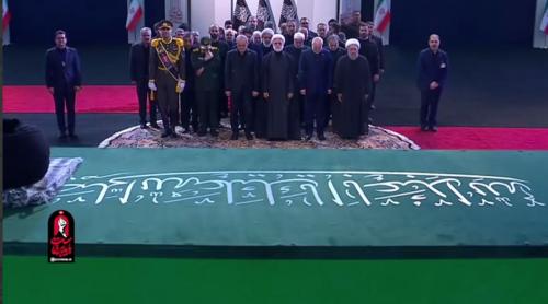  حضور سران قوا در مصلی تهران برای ادای احترام به پیکر آقای شهید ایران