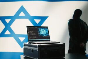 هک تلفن نماینده سابق پارلمان اروپا