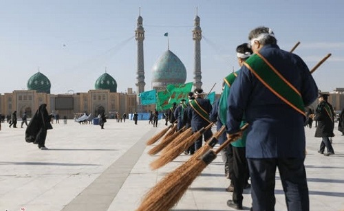 6 هزار خادم در جمکران میزبان زائران مراسم رهبر شهید هستند