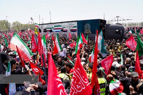  پایان مراسم تشییع در تهران قبل از ساعت ۱۷ /انتقال پیکرهای مطهر به شهر قم پیش از اذان مغرب
