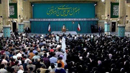 تصاویری از حملات ناجوانمردانهٔ آمریکا به حسینیهٔ امام خمینی(ره)