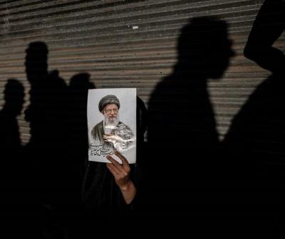 قاب‌هایی از تشییع تاریخی رهبر شهید انقلاب در مشهد
