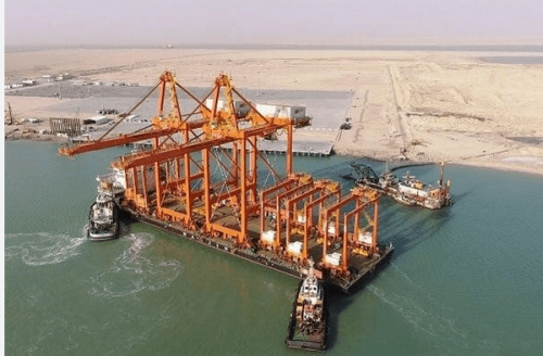 بندر البصره به حالت تعلیق درآمد.