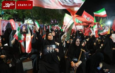  عزاداری هفتمین شب خاکسپاری رهبر شهید