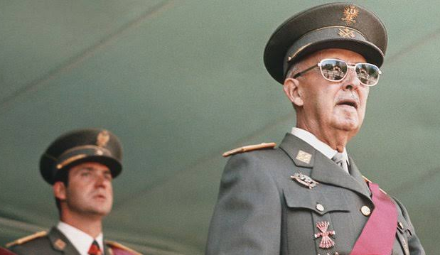 «خطا» نیست، «خط» ستون پنجم است!
