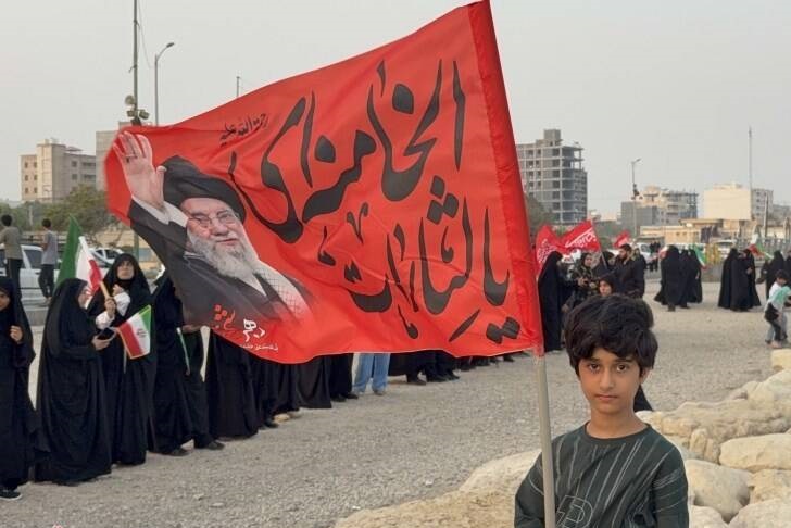  زنجیره انسانی «جان‌فدایان خلیج‌فارس»، 
