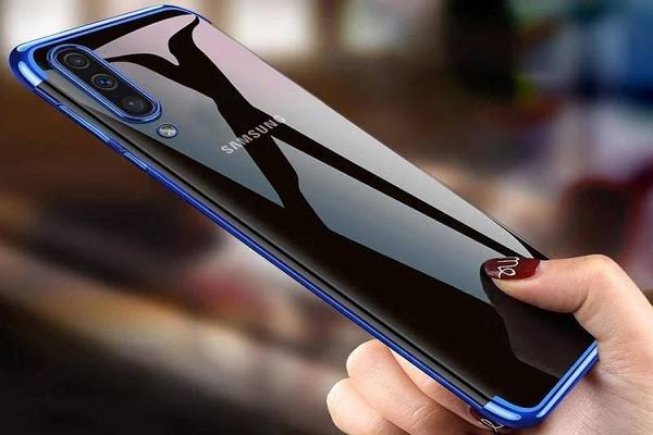 قیمت موبایل‌ امروز شنبه ۳ مرداد