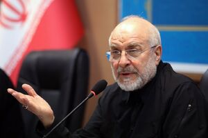  تمرکز مجلس و دولت بر امور مهم و فوری باشد/ تأمین معیشت مردم در دستورکار حاکمیت است