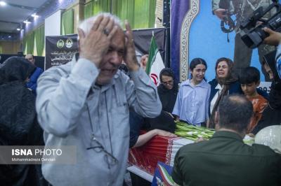 مراسم تشییع پیکر  خلبان شهید مجید کاظمی