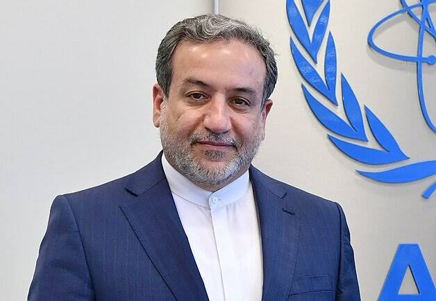 عراقچی: آب می‌تواند محور همکاری با همسایگان باشد+عکس