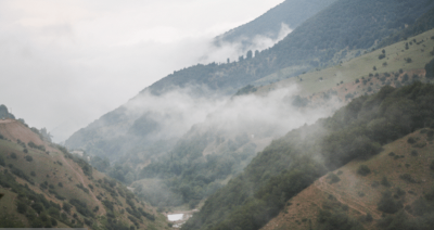 طبیعت تابستانی کوهستان چالوس