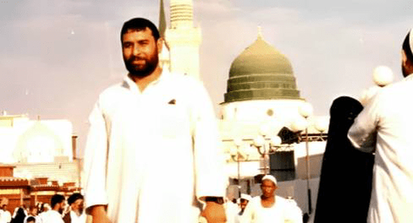 سعودی‌ها حتی به جنازه‌اش رحم نکردند+ عکس