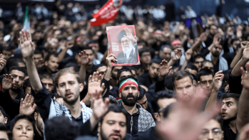 عزاداری اربعینی دانشجویان در  محل شهادت رهبر شهید