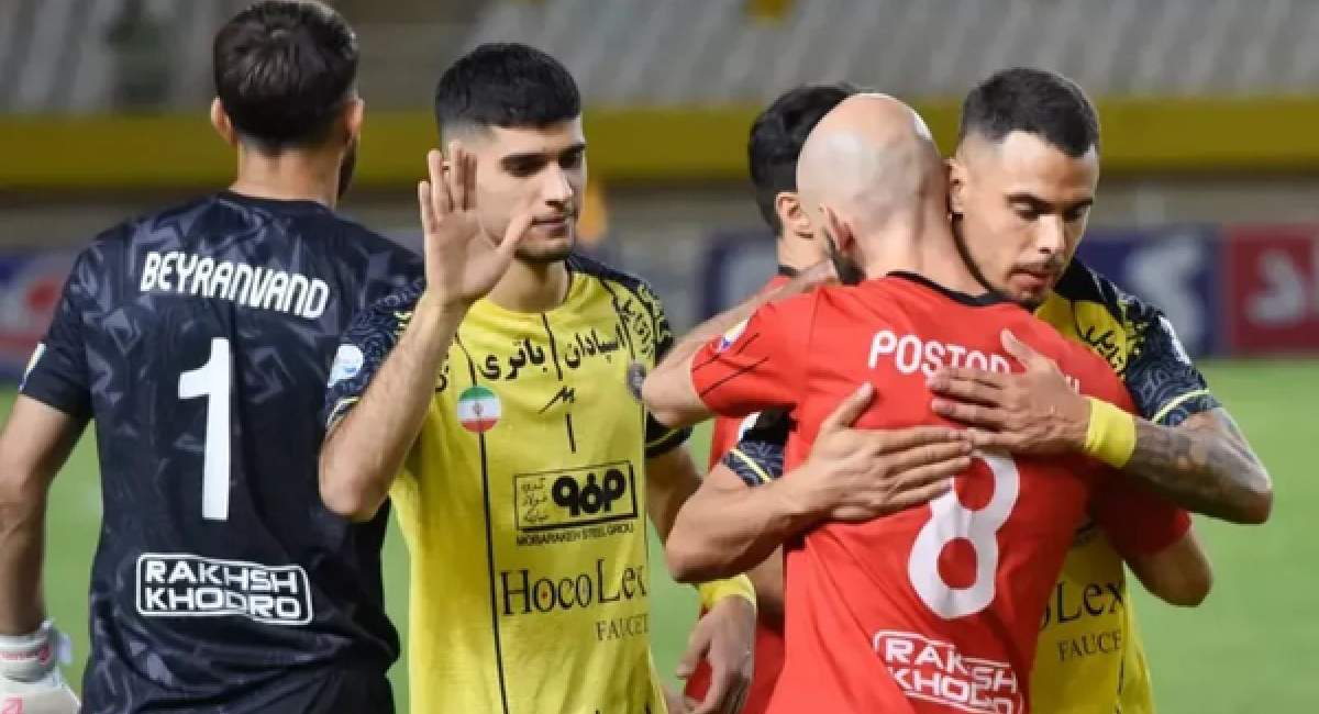 ائتلاف تراکتور و سپاهان علیه قهرمانی استقلال