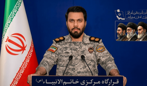 هیچ کشتی امکان تردد از تنگه هرمز را ندارد