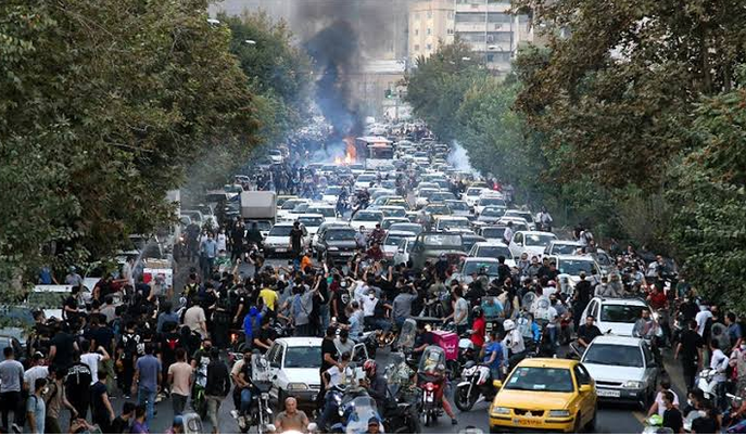 سعدالله زارعی: قدرت مردم