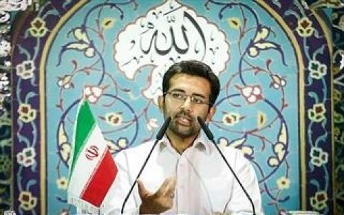  اقرلو : نماینده بسیج دانشجویی خطاب به رئیس جمهور گفت: شما رئیس جمهور خوبی نبودید،چون انقلابی نبودید. 