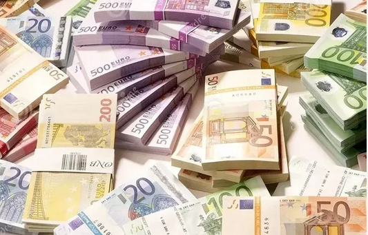 قیمت دلار و یورو امروز شنبه ۱۴ شهریور ۱۴۰۵