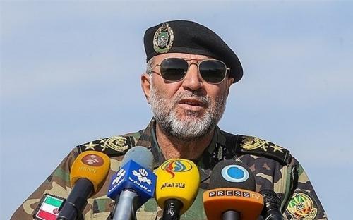  دشمن تصور نمی‌کرد عرصه نبرد را به سطح منطقه گسترش دهیم 