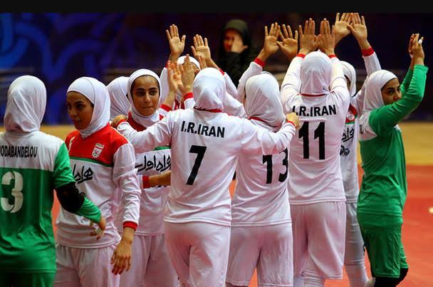 هورمون‌درمانی در دوران یائسگی