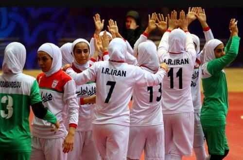 هورمون‌درمانی در دوران یائسگی