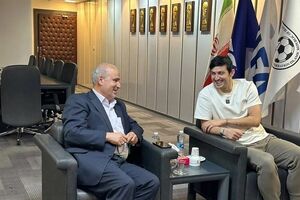 دیدار آزمون با تاج در فدراسیون فوتبال